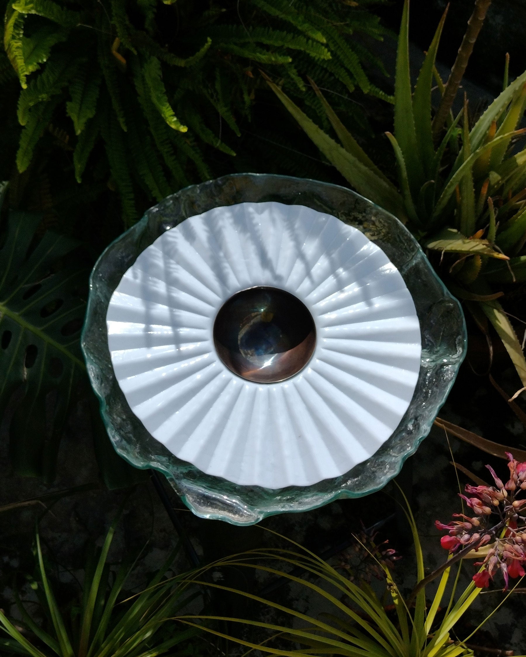 RELIQUIA VASE