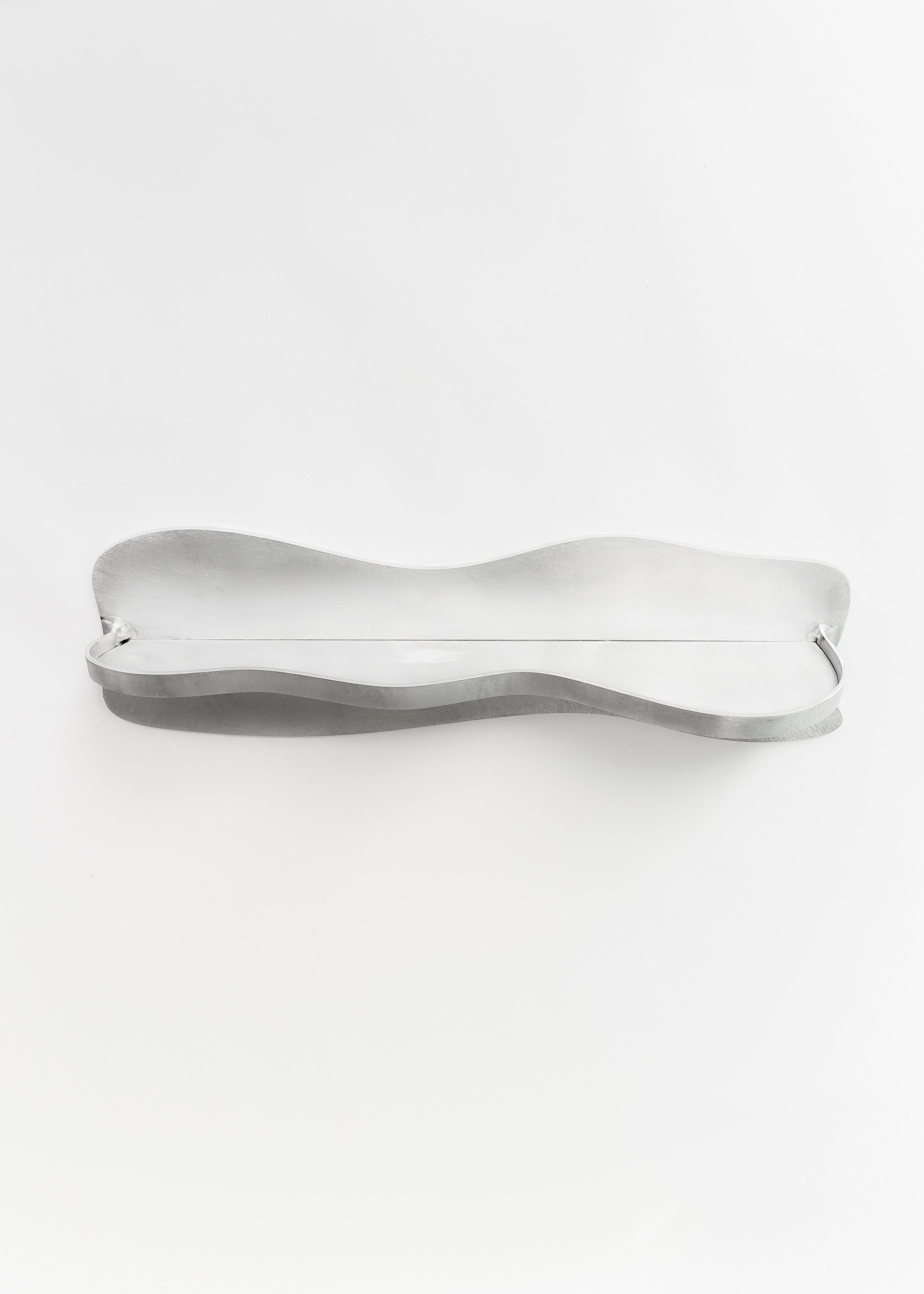 SIX DOTS MIDDLE SHELF – Toro Manifesto