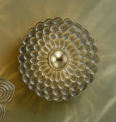 CACAO BLOSSOM WALL LAMP