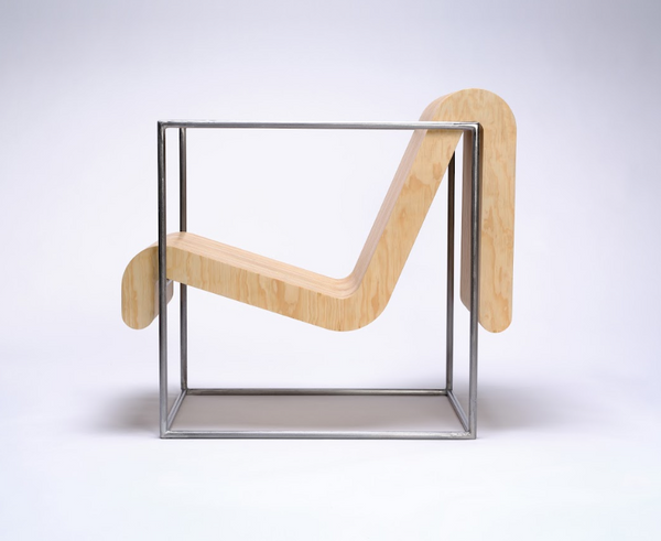 SIEMBRA LOUNGE CHAIR