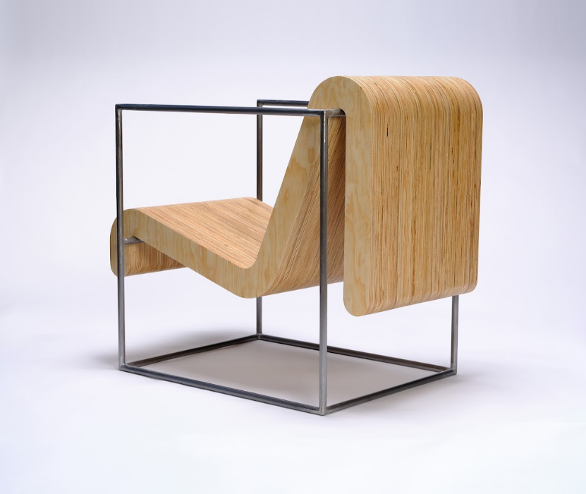 SIEMBRA LOUNGE CHAIR