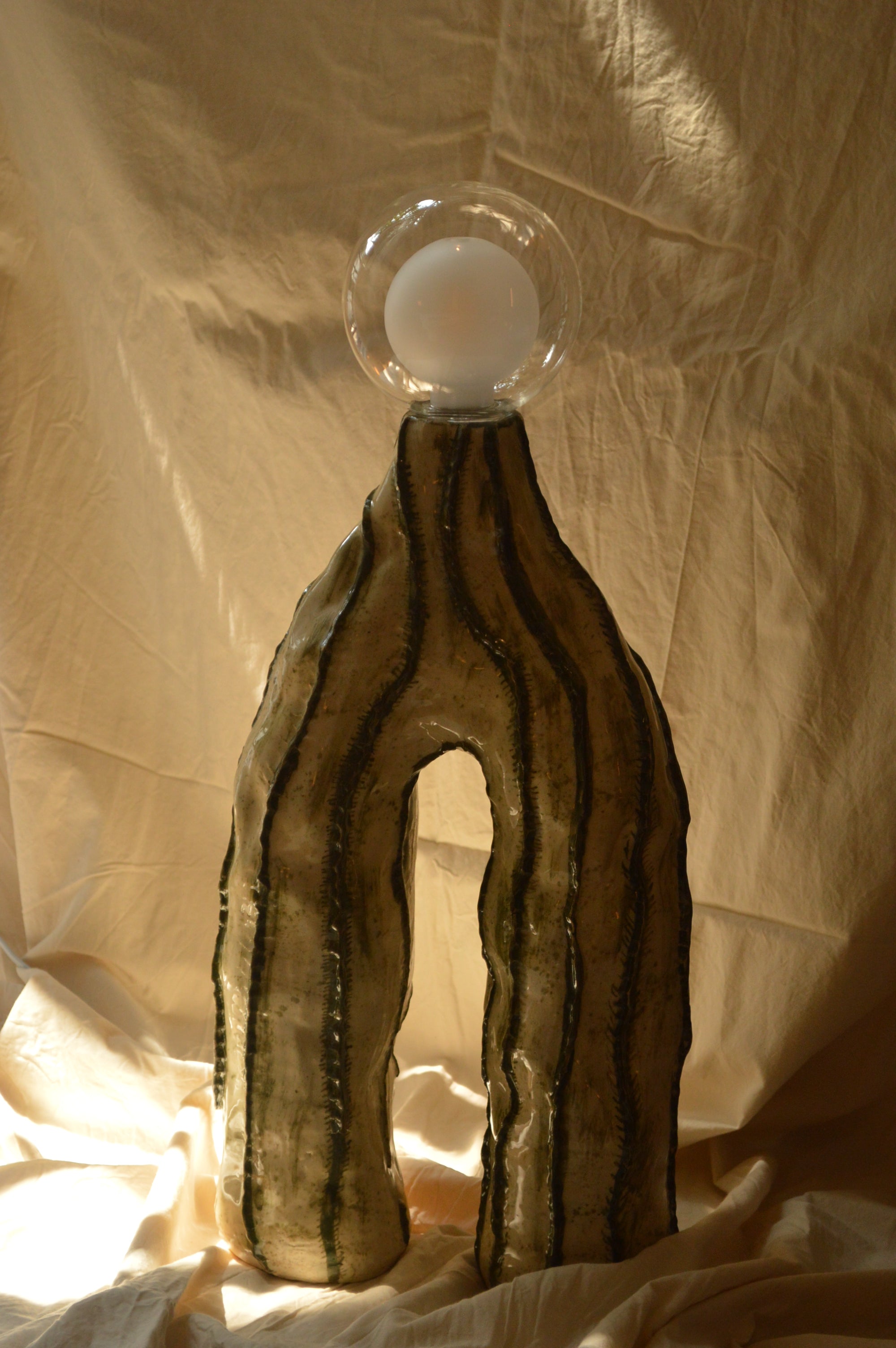 CARDÓN TABLE LAMP