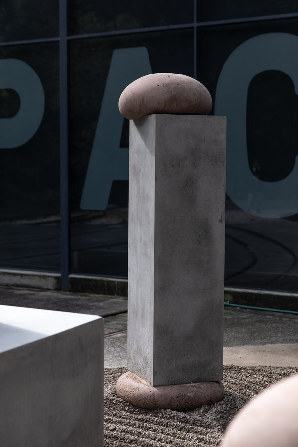“SCULPTURE
EXERCISES OF DECONSTRUCTION OF THE HUMAN BODY”.