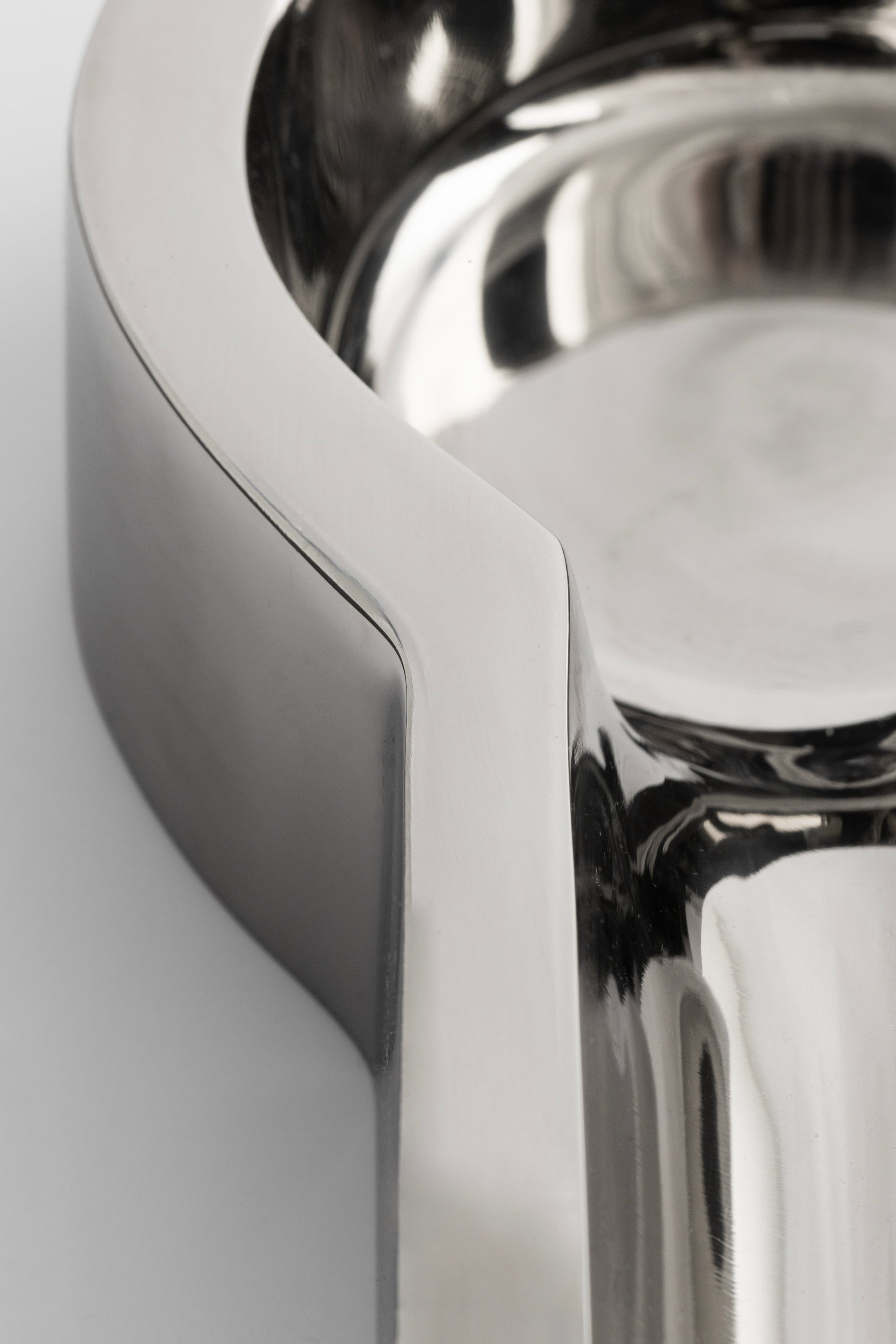 CIGAR ASHTRAY