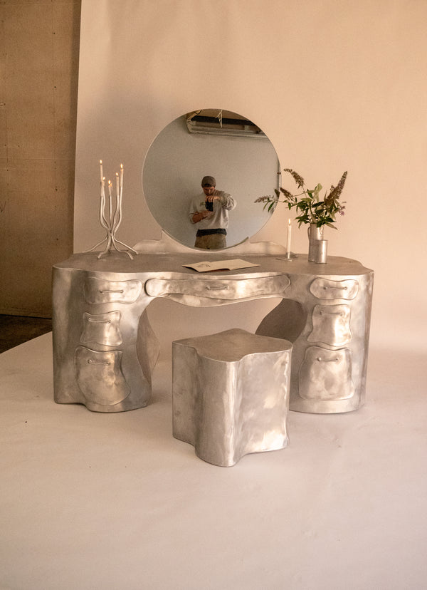 VANITY DESK