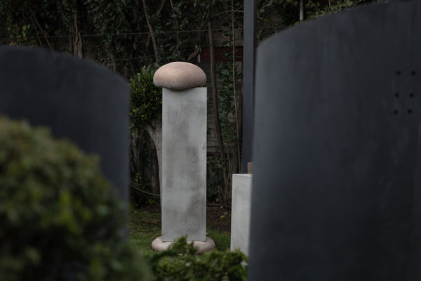 “SCULPTURE
EXERCISES OF DECONSTRUCTION OF THE HUMAN BODY”.