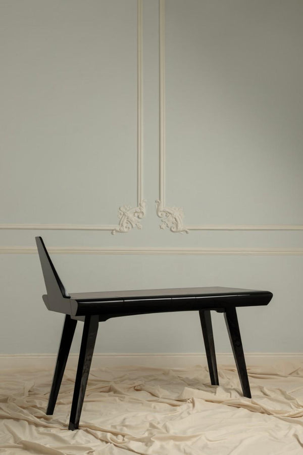 LOEWY DESK
