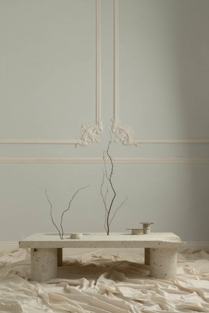 ATLATINS COFFEE TABLE
