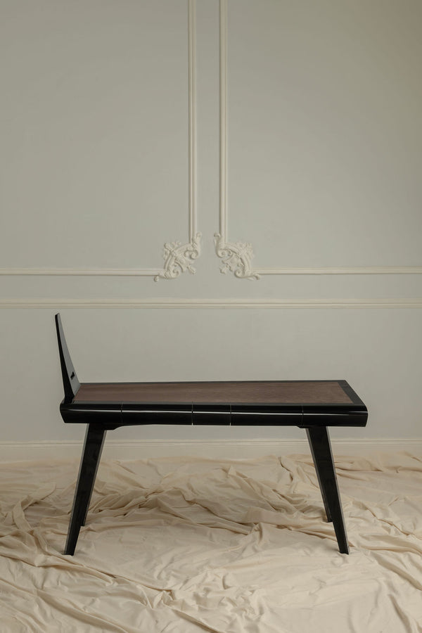 LOEWY DESK