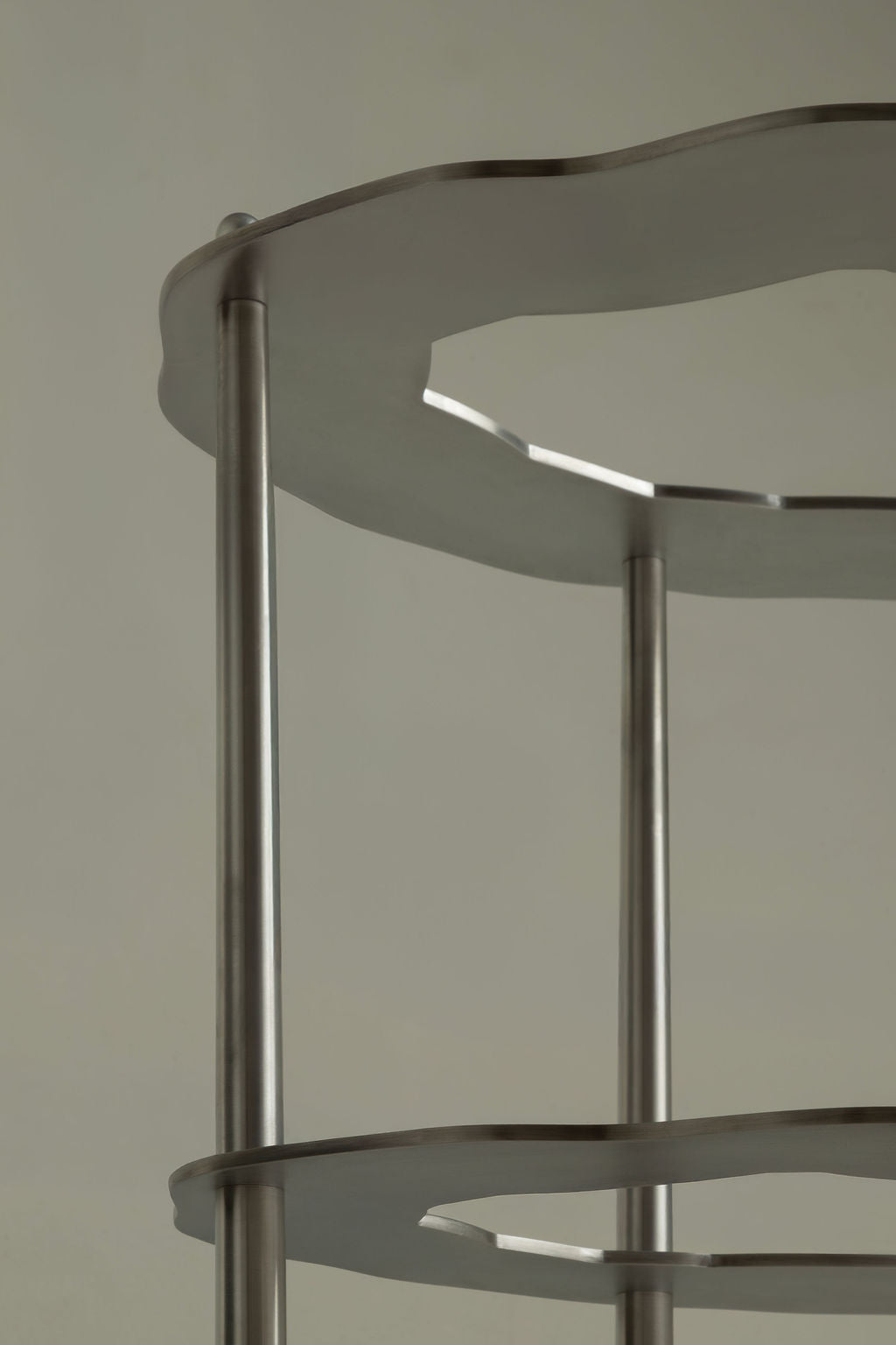 VELORA SHELVING