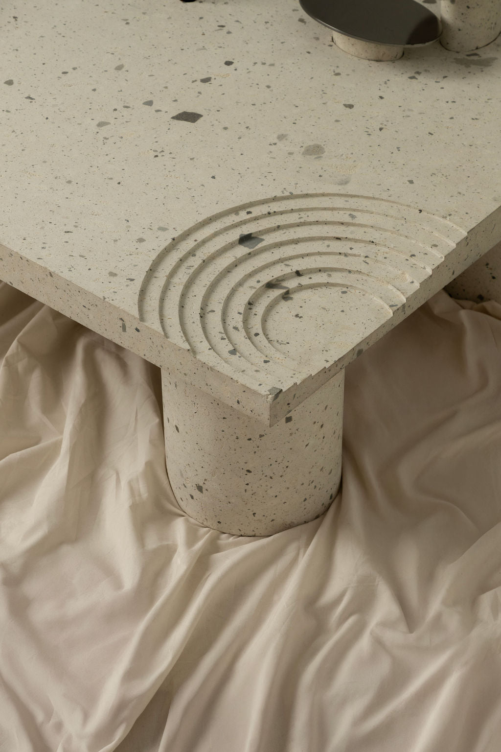 ATLATINS COFFEE TABLE