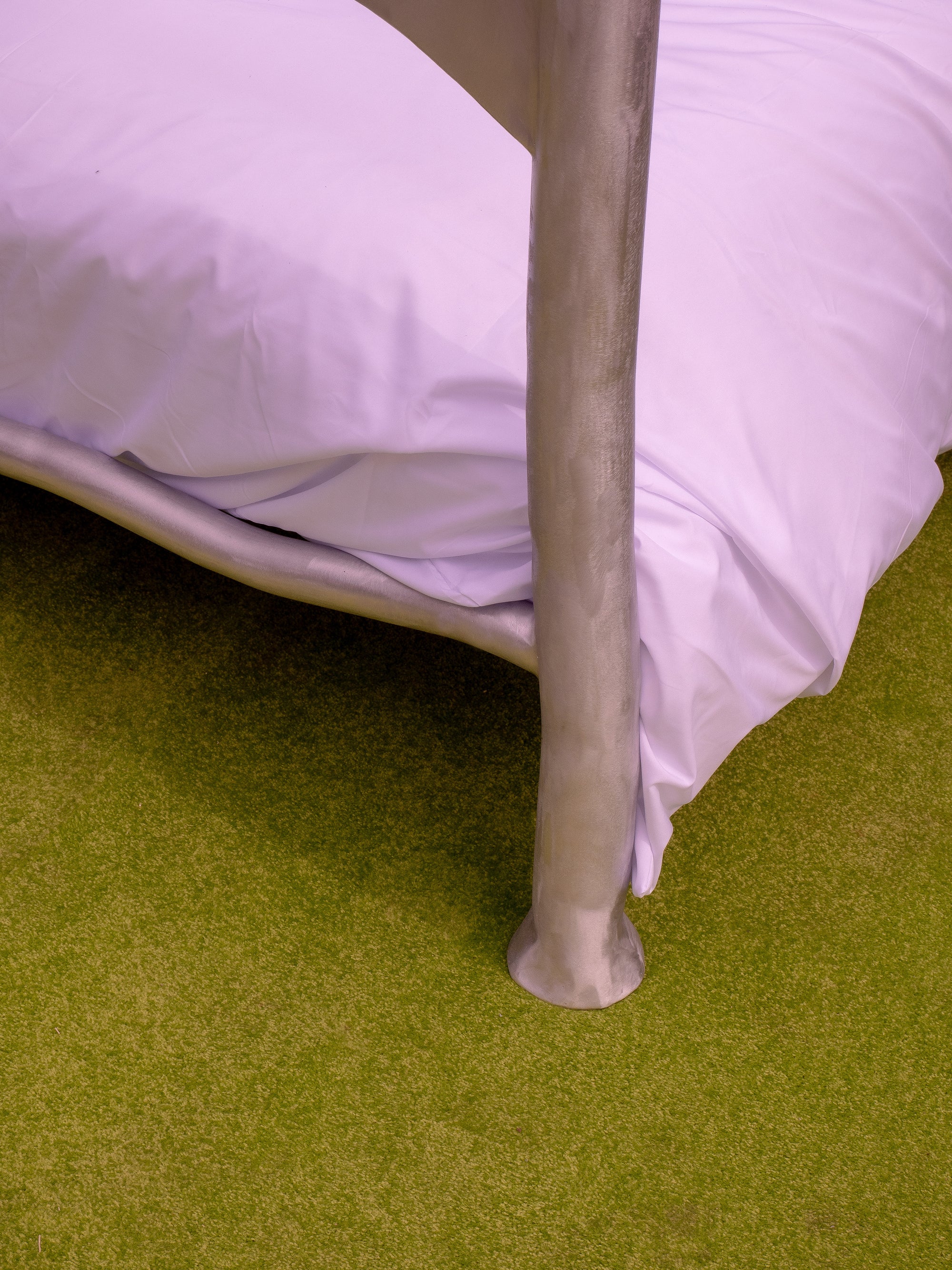 DREAM REALITY BED