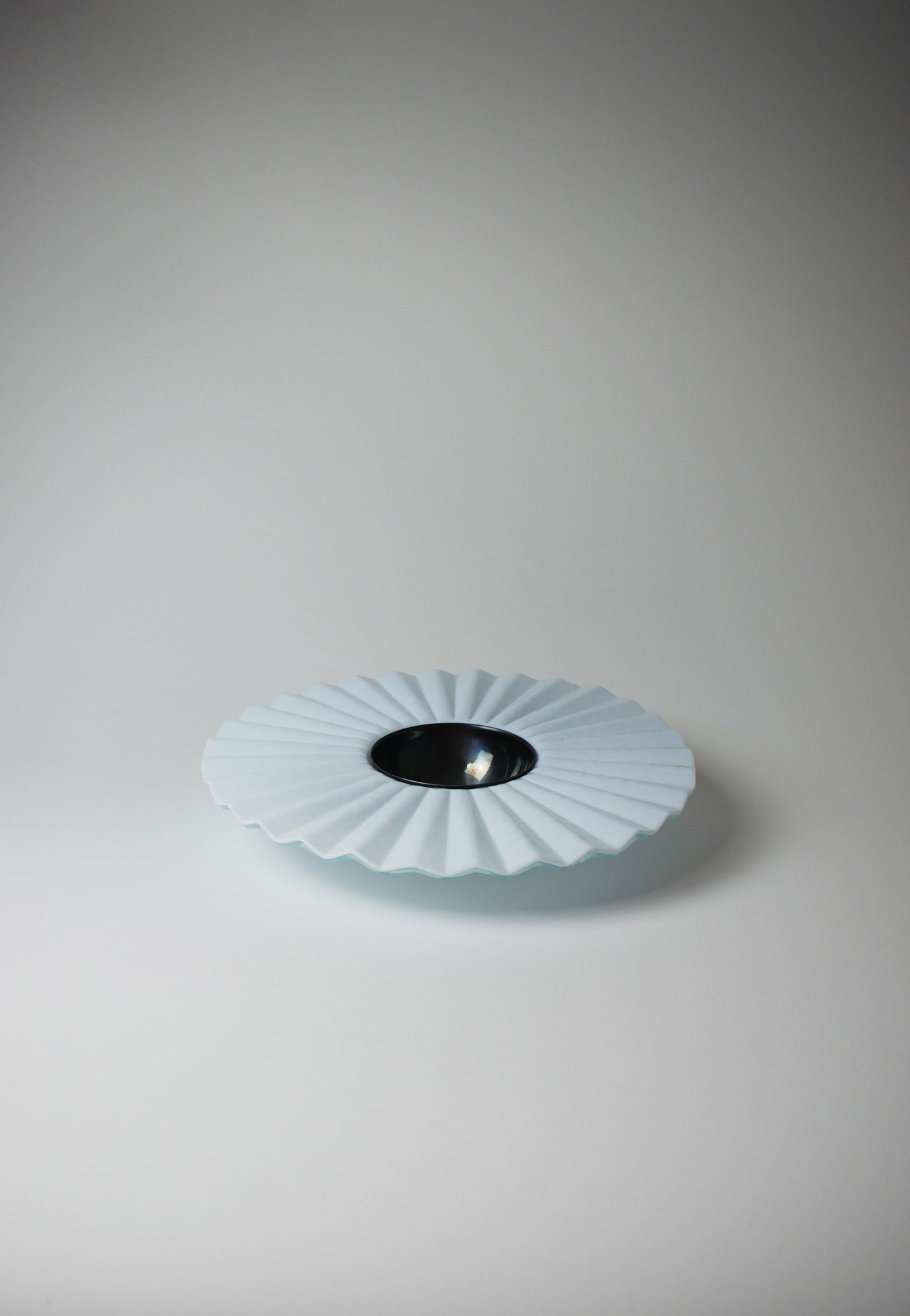 RELIQUIA VASE